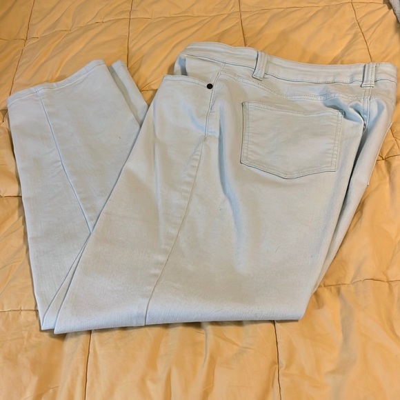 Powder blue jeans 12 - Picture 2 of 9